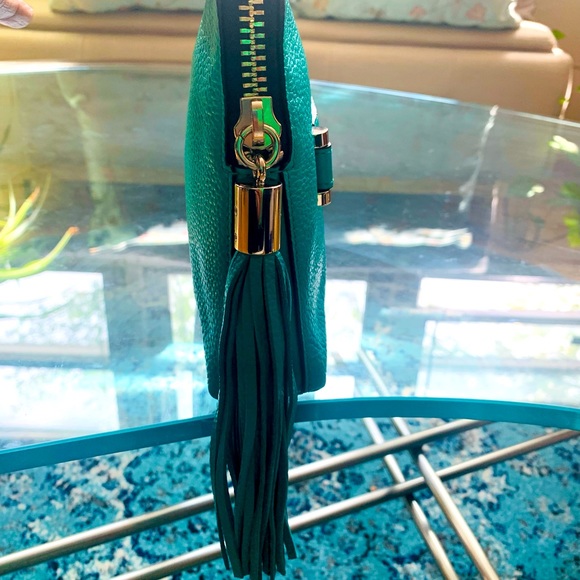 ✨MILLY✨ Pastel Blue Women's Astor Tassel Clutch - Picture 3 of 10